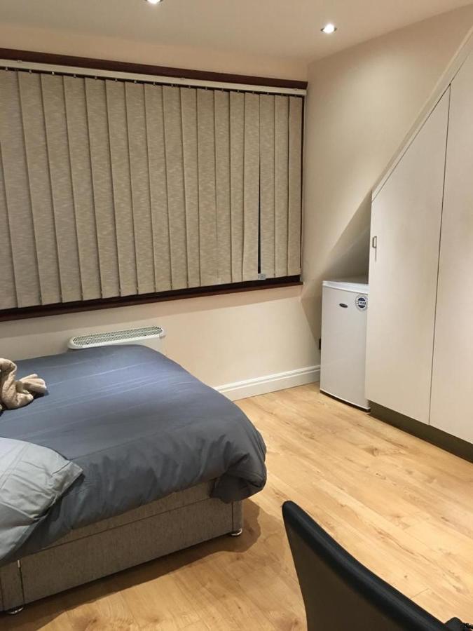 Studio Flat In The Heart Of Golders Green London Exteriör bild